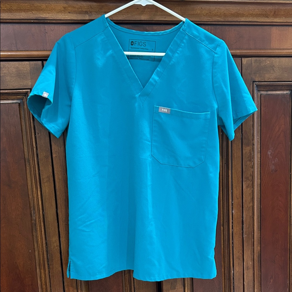 Figs Catarina Women’s Scrub Top.   Size Small